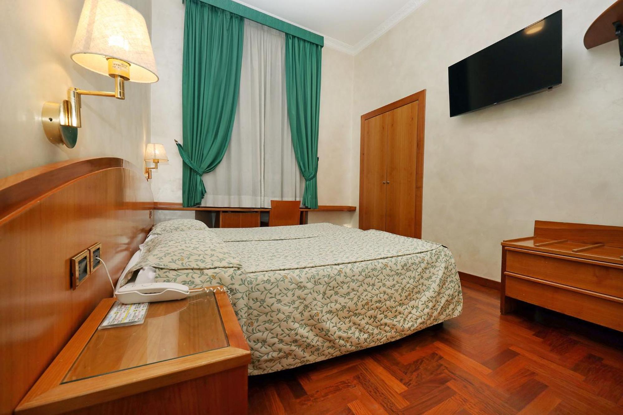 Corot Hotel Rom